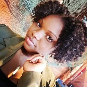 Meet your Posher, Ariel